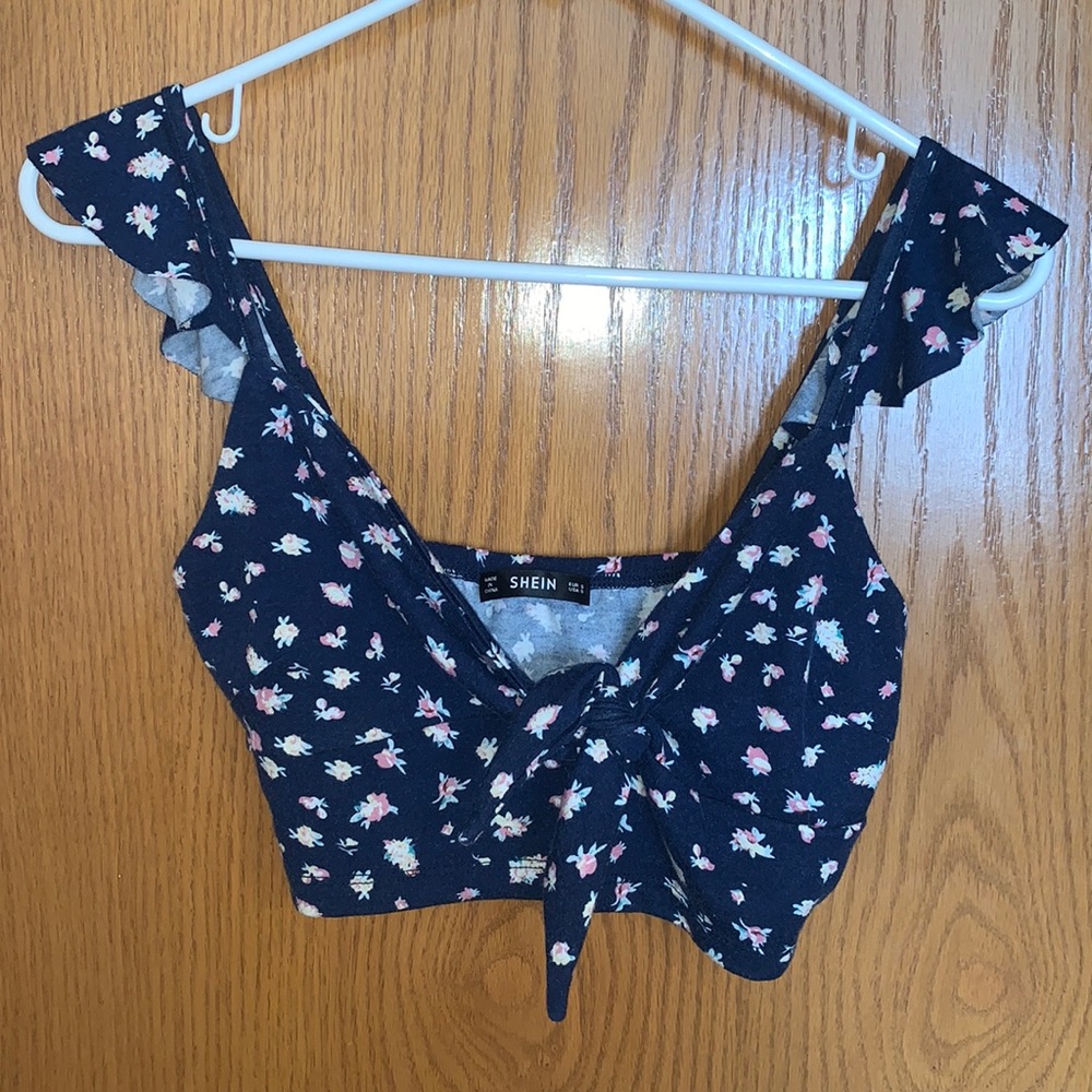 SHEIN blue floral crop top